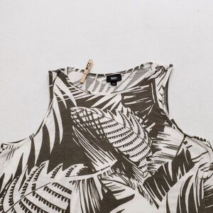 Mossimo Supply Co Sleeveless Casual Tank Top Shirt Womens Size M White Beige